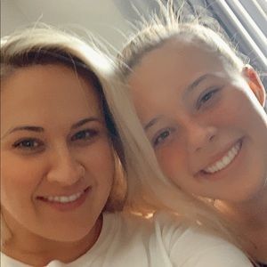 Meet your Posher, Danica